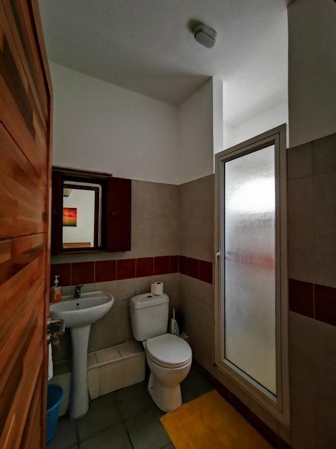Oceanside Licenced Tourist Residence Flic-en-Flacq エクステリア 写真