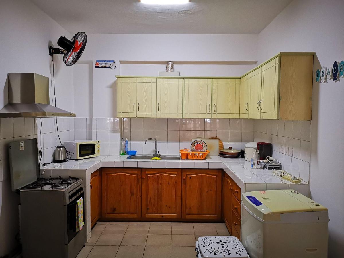 Oceanside Licenced Tourist Residence Flic-en-Flacq エクステリア 写真