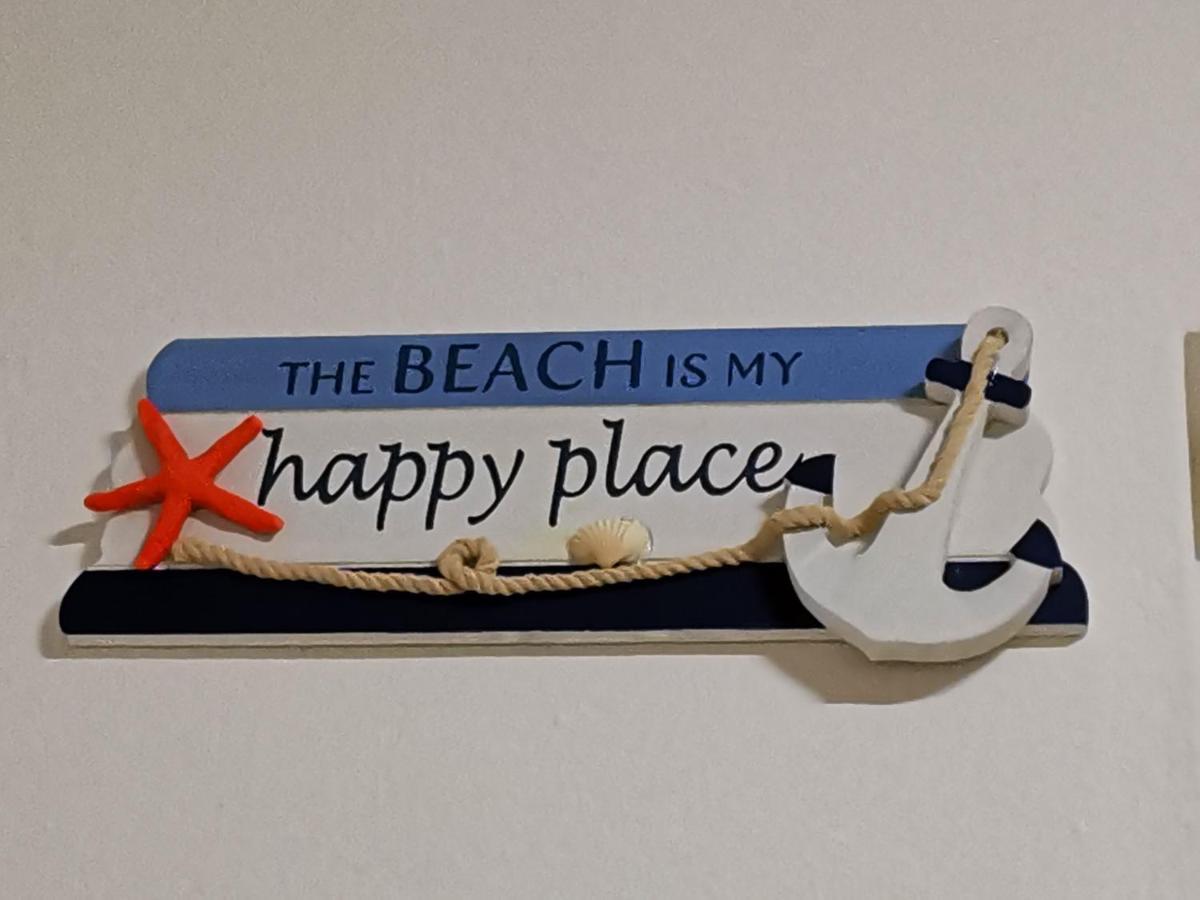 Oceanside Licenced Tourist Residence Flic-en-Flacq エクステリア 写真