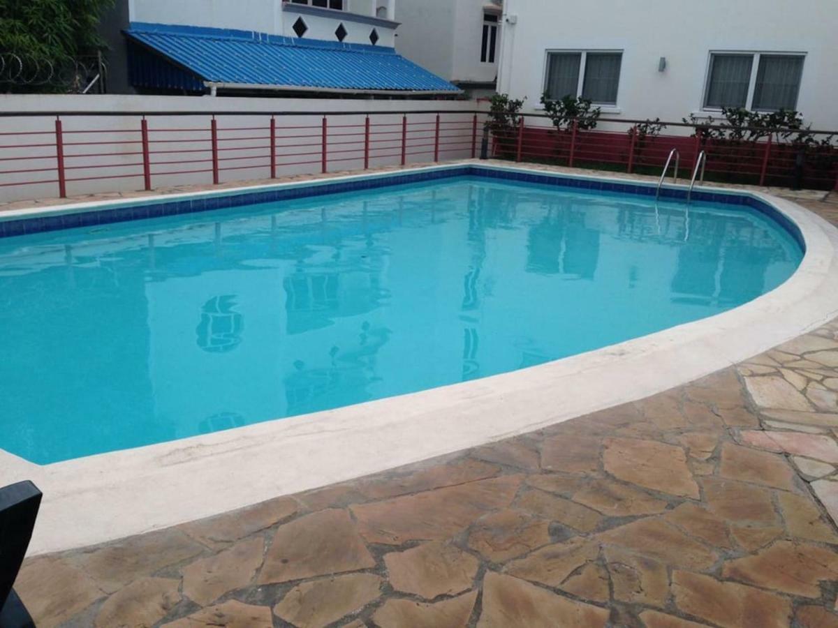 Oceanside Licenced Tourist Residence Flic-en-Flacq エクステリア 写真